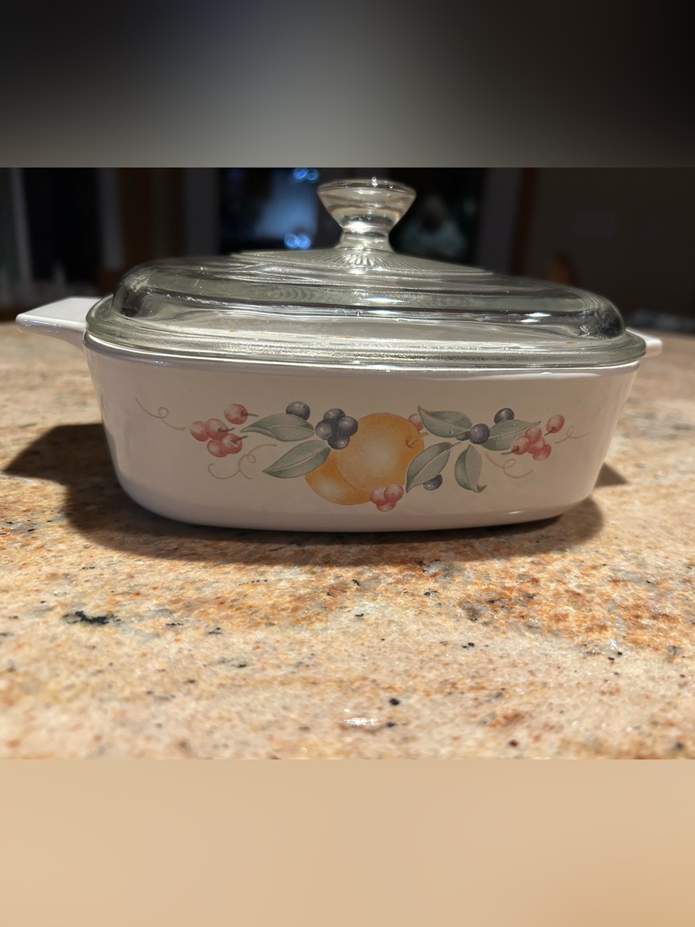 Corningware “Abundance” #A-1-B 1 liter Covered Casserole w/Pyrex Lid A-7-C.